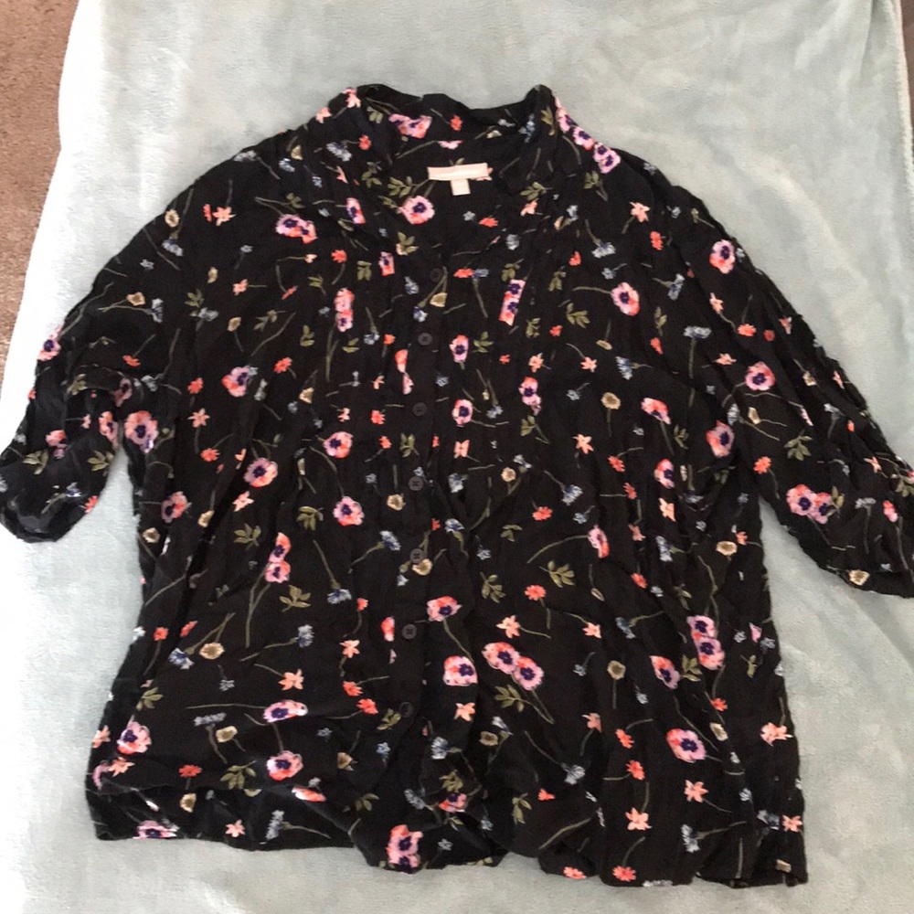 Black shirt with flower pattern